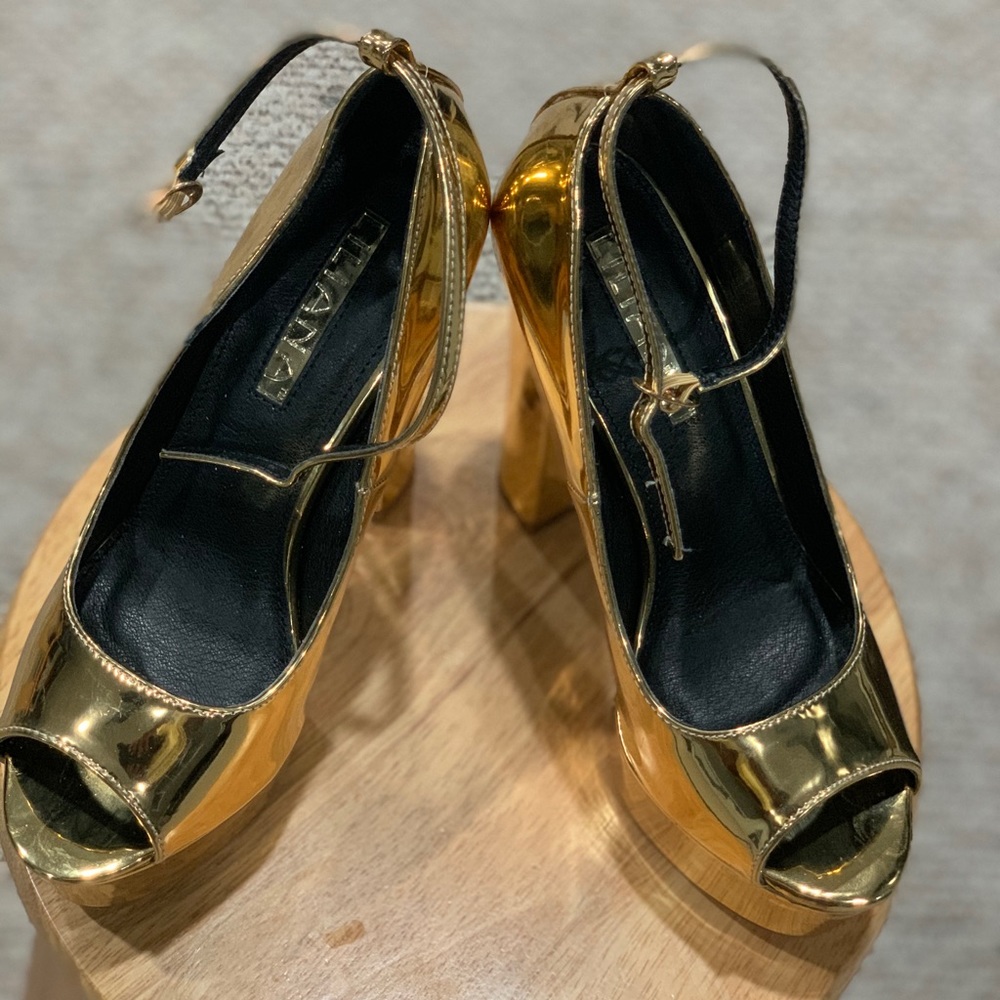 Lilian Platform Strapped Heels